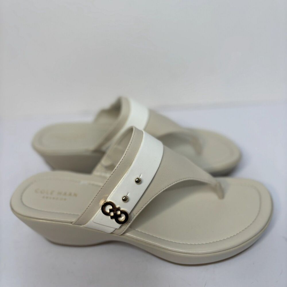Cole Haan Thong Wedge Sandals Leather Beige White Gold Hardware Womens 8B - Picture 4 of 8